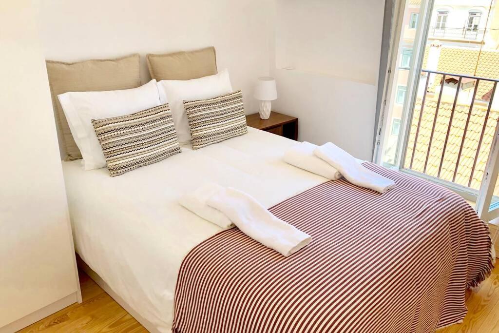32 Top - Center Of Lisbon Duplex Apartment, Barrio Alto Exterior photo